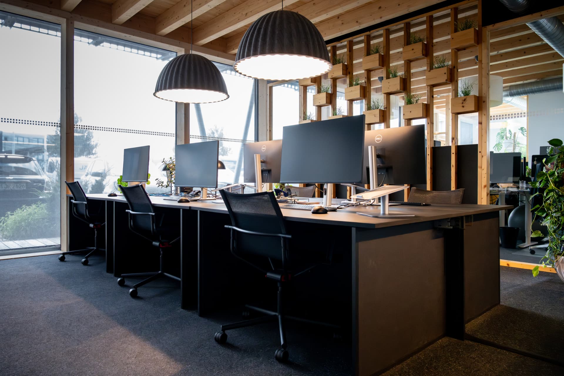 Arbeitsplätze im Andfire-Büro